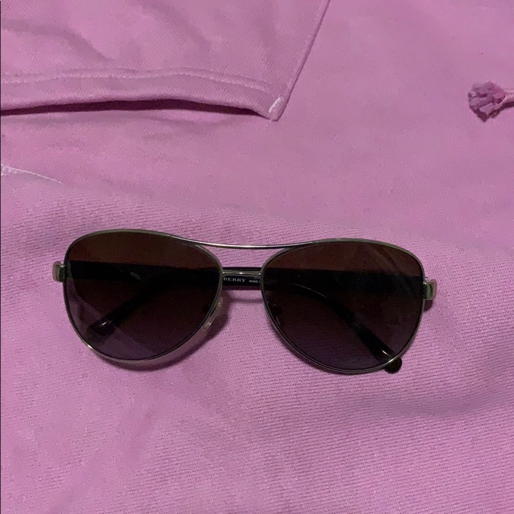 Burberry aviator sunglasses